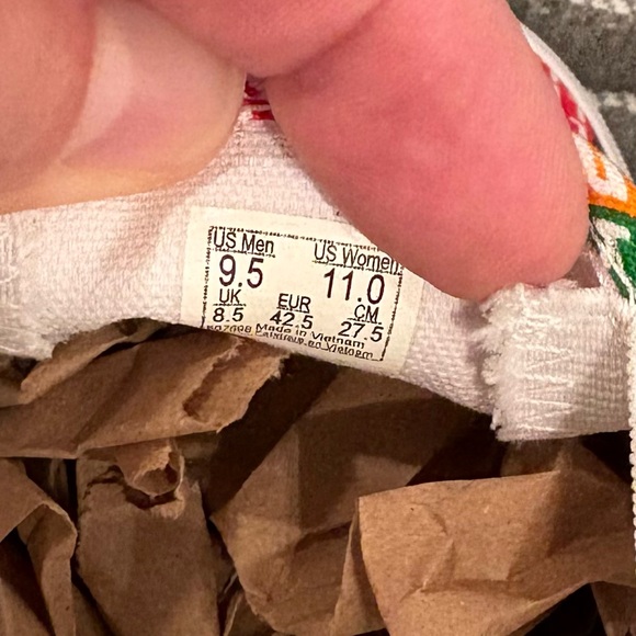 Vans Pride Slip-On Shoes. Size 9.5 - Picture 6 of 6